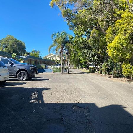 Ipswich City Motel Bagian luar foto